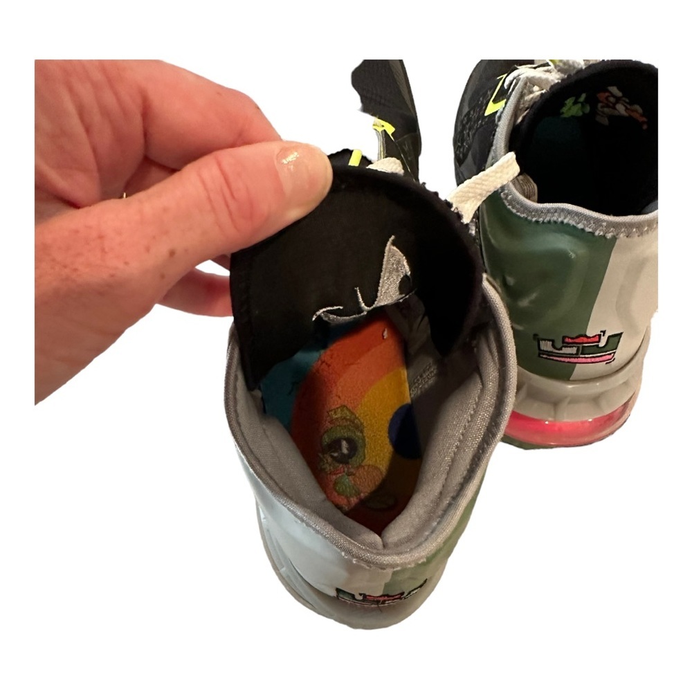 Nike LeBron 18 Low Basketball Shoes Size 10.5 Space Jam - Picture 7 of 10